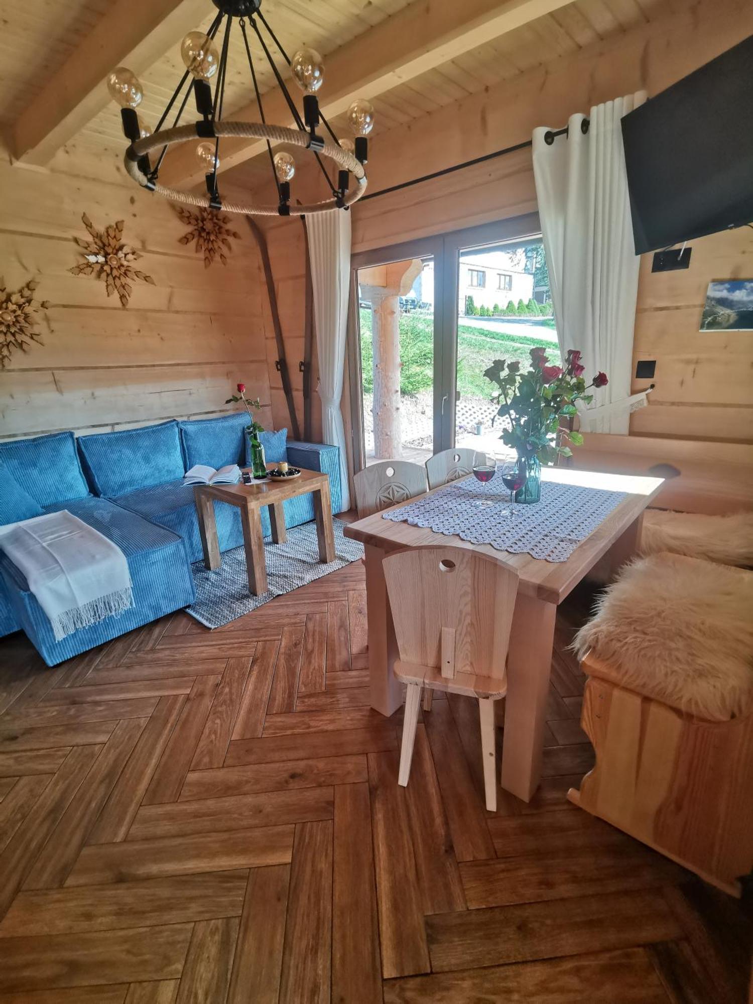 Malowany Domek W Gorach Ciche  Εξωτερικό φωτογραφία